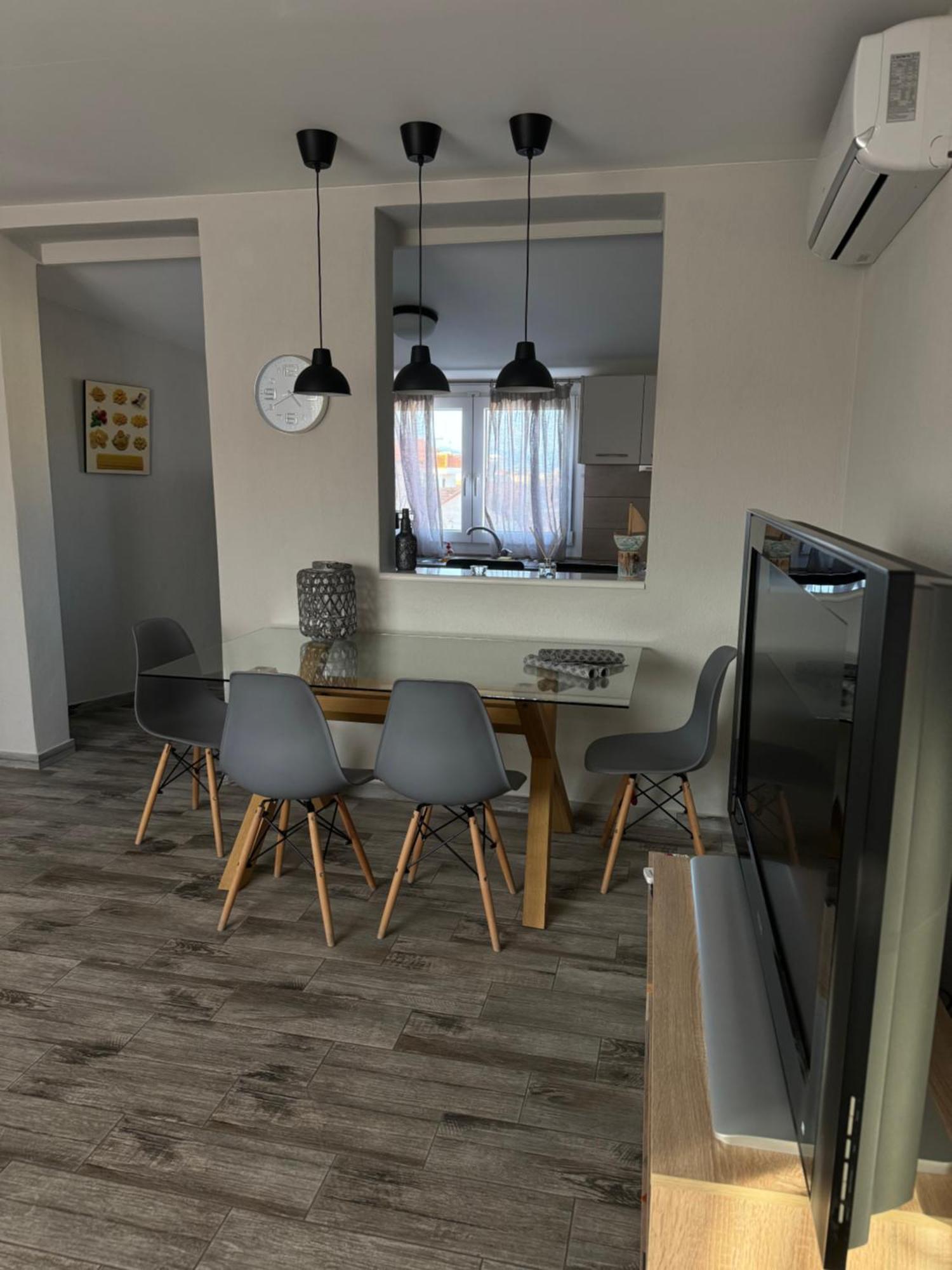 Private Modern Apartment Nea Roda Zewnętrze zdjęcie